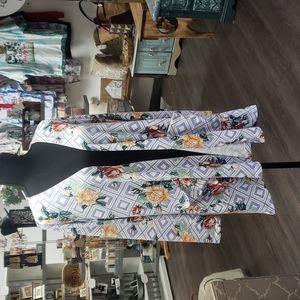 Lula roe Caroline M. Floral duster